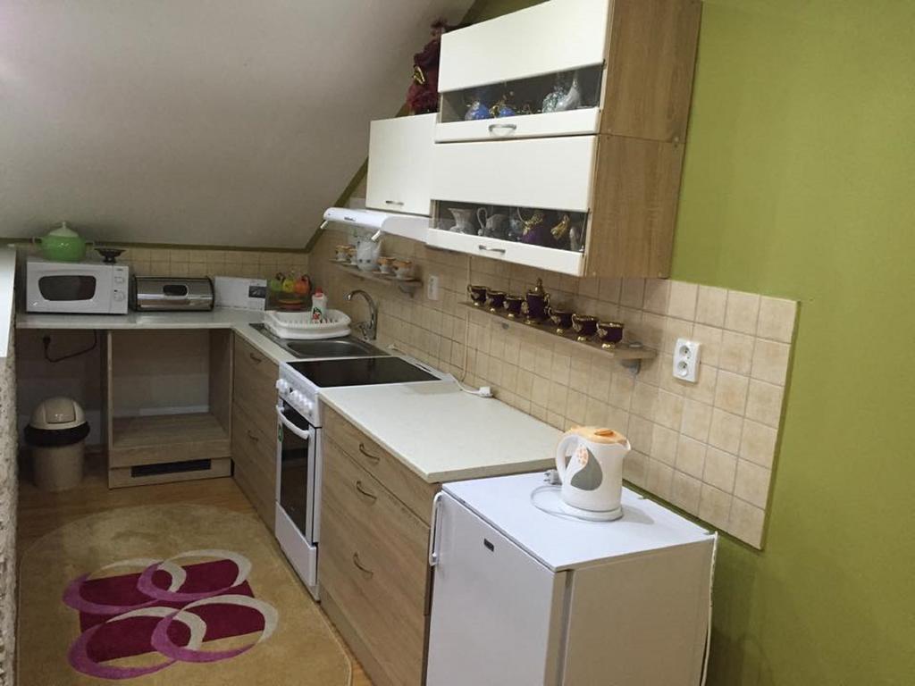 Apartman u Puškina Strba Bagian luar foto